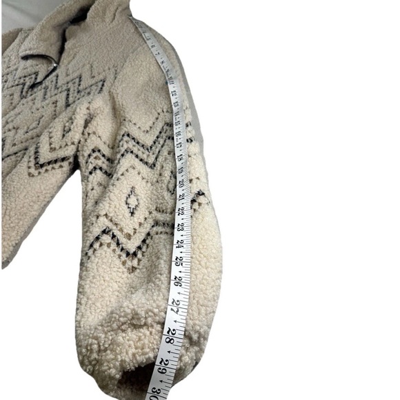 Tribal Latte Faux Shearling Zigzag Zip Front Jacket-model #5637O-5125, Size P/S - Picture 10 of 14